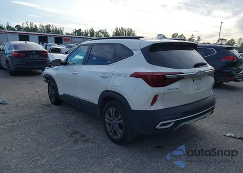 2022 Kia Seltos S z USA, uszkodzony, nr VIN KNDEU2AA9N7262868